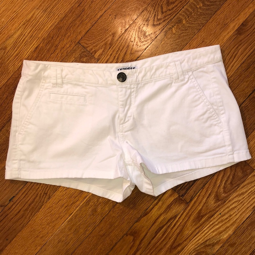 Express White Shorts Size 6